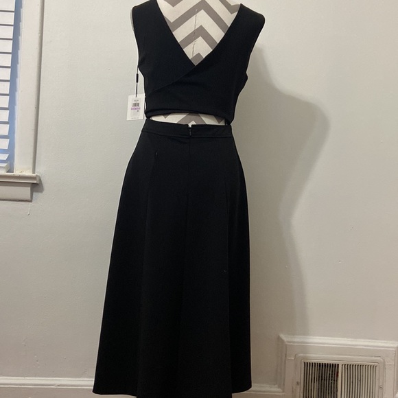 Calvin Klein dress - Picture 2 of 2